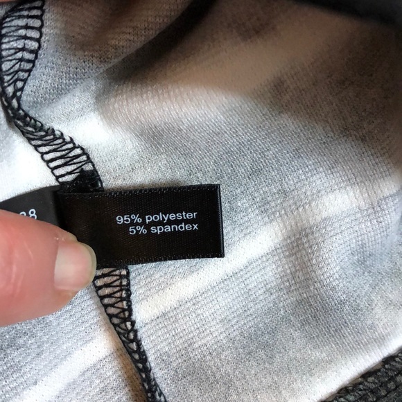 NWT! The Limited knit striped skirt - Picture 4 of 5